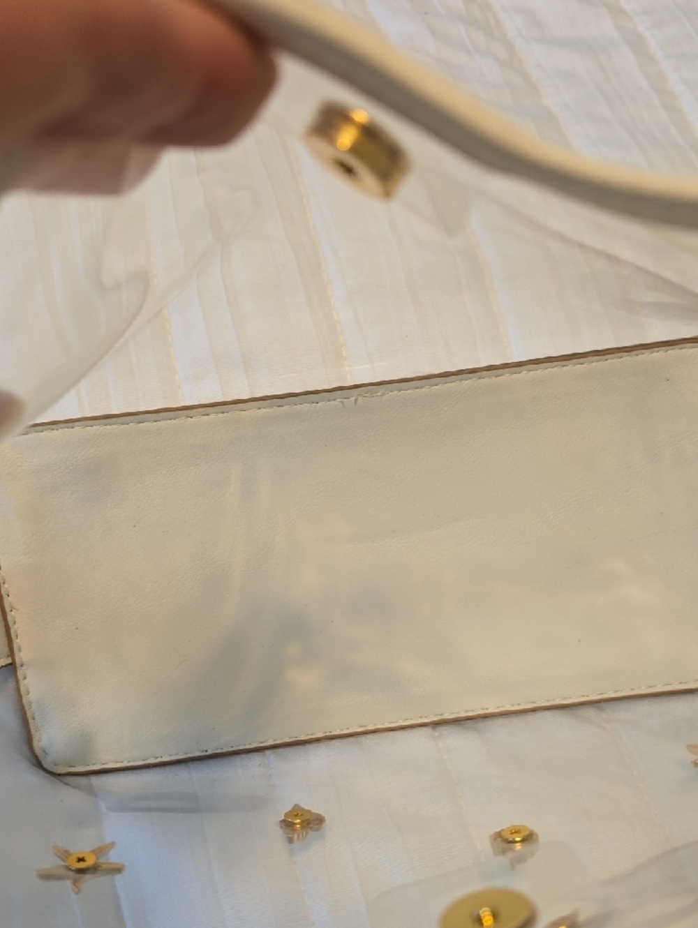 a new day Clear Tote with Gold Shell & Star Accents - Creme Trim - Picture 7 of 13